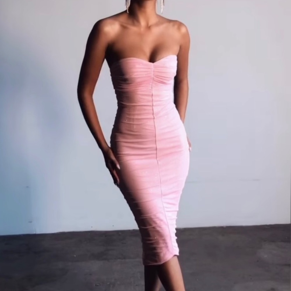 MESHKI shimmer pink, body-con dress